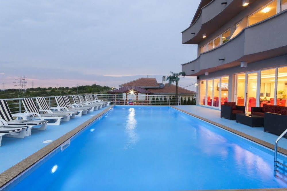 Miami Spa And Wellness Белград Екстериор снимка